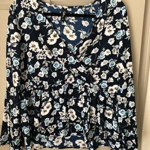 **NBW*** Floral Peplum Top